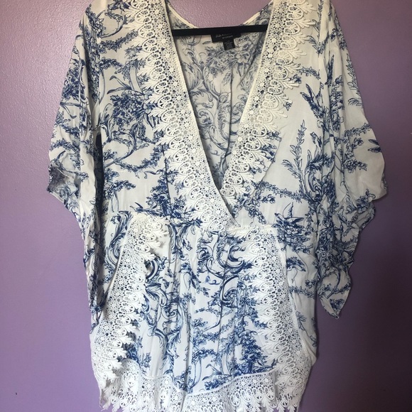 Romper - Picture 2 of 3